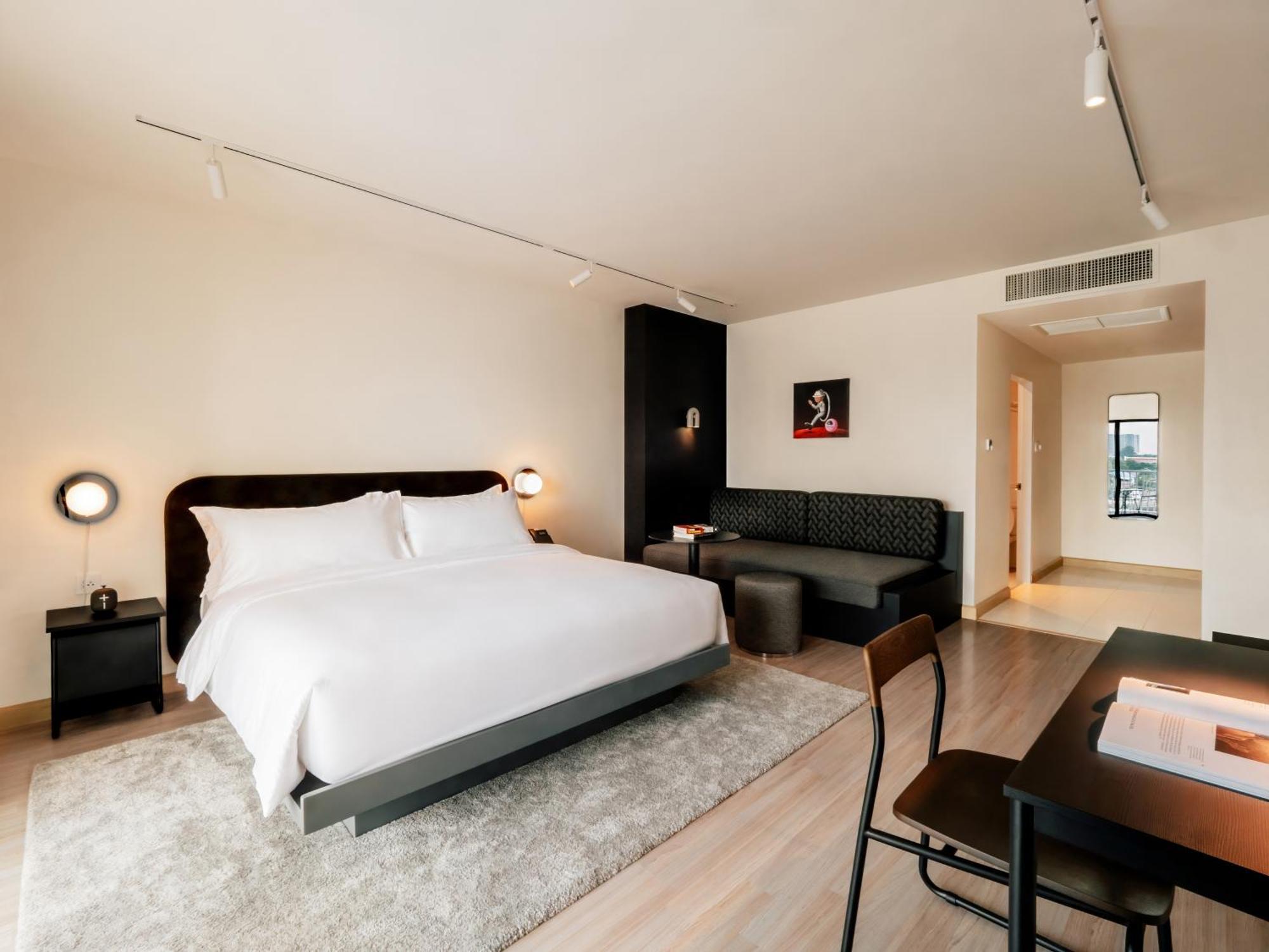 Hotel The Standardx, Bangkok Phra Arthit Exterior foto