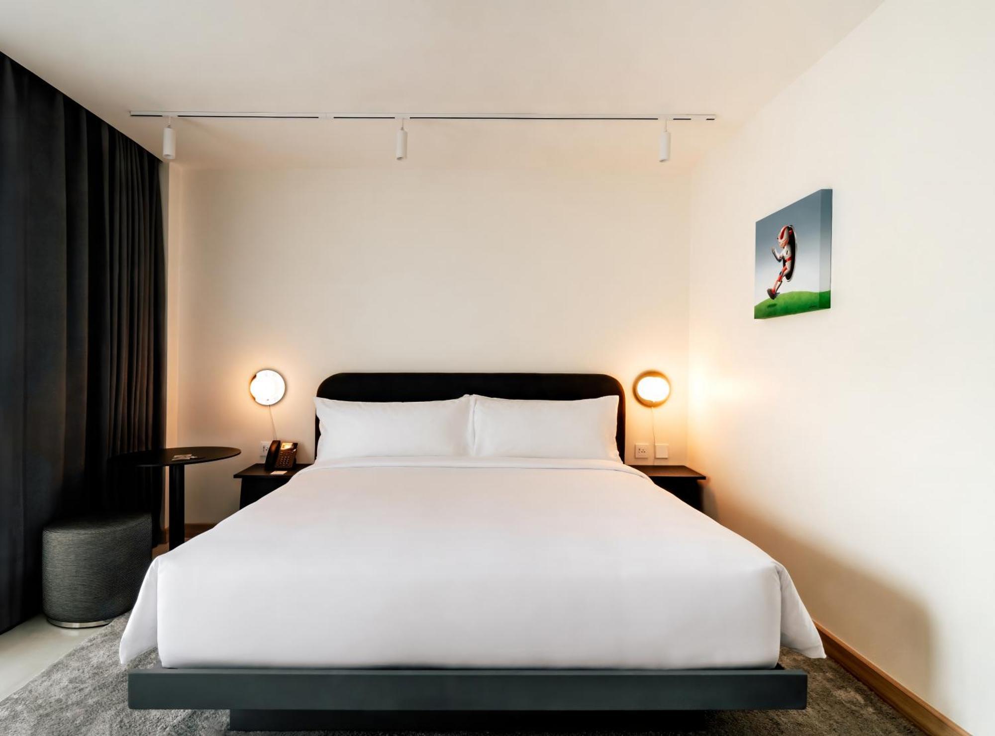 Hotel The Standardx, Bangkok Phra Arthit Exterior foto